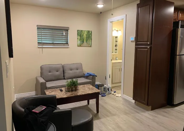 Dillon Ave Homes Hébergement de vacances *
